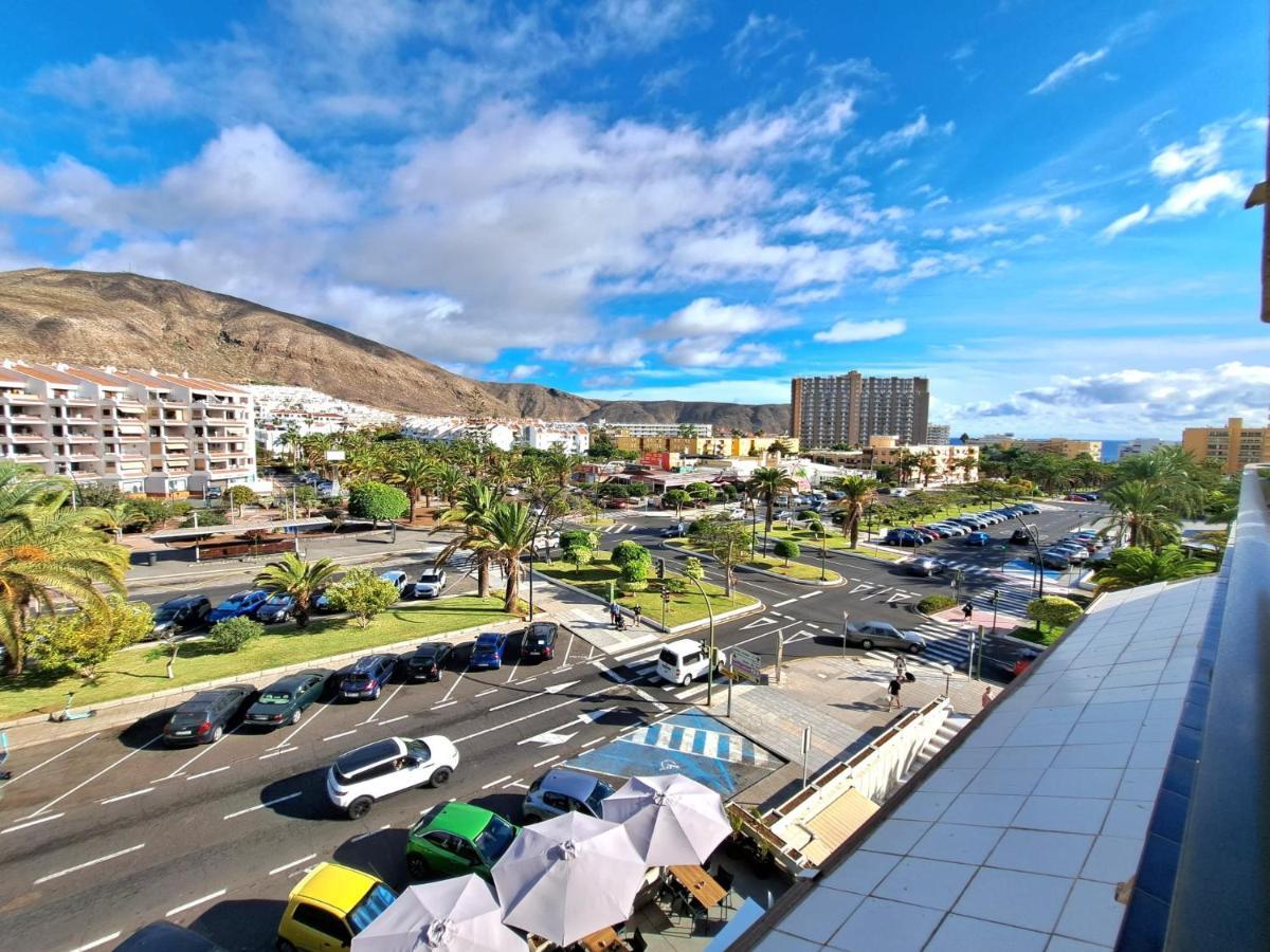 Newly Reformed 2 Bedroom Apartment In The Center Of Los Cristianos Los Cristianos  Exteriér fotografie