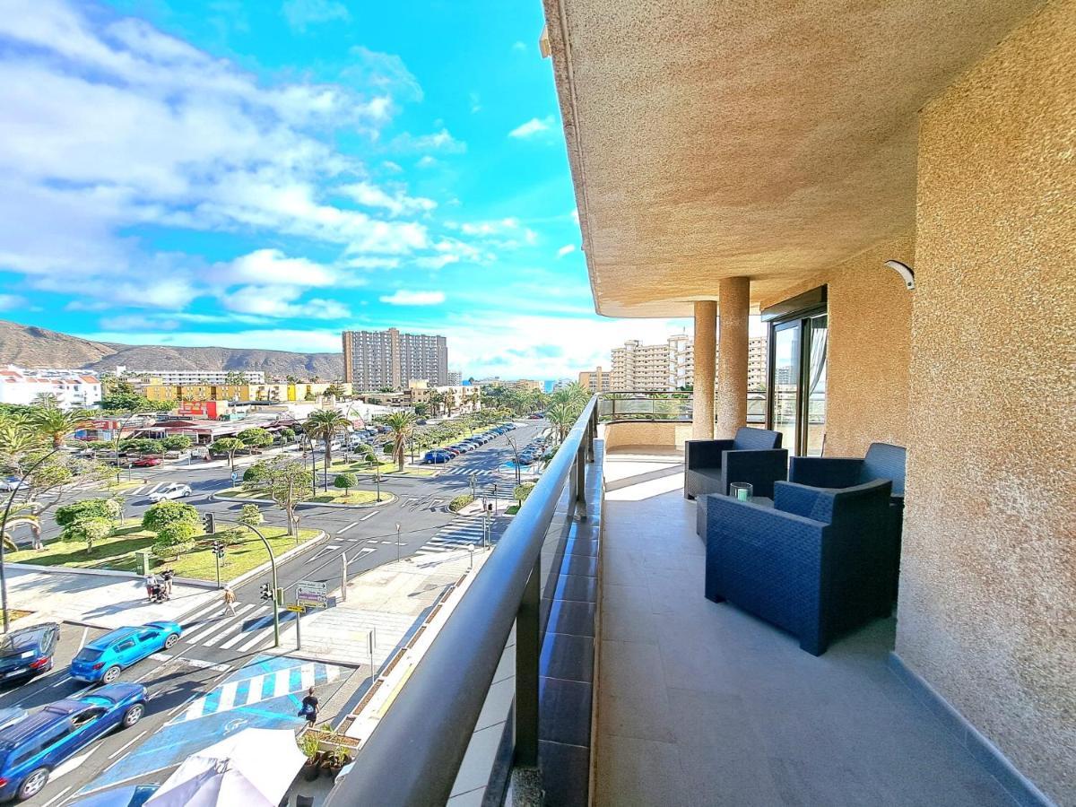 Newly Reformed 2 Bedroom Apartment In The Center Of Los Cristianos Los Cristianos  Exteriér fotografie